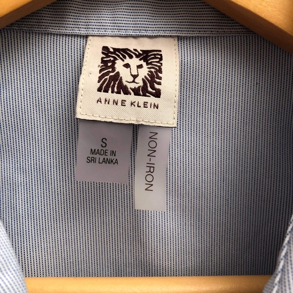 Anne Klein Button Down polo- non iron - Picture 4 of 4